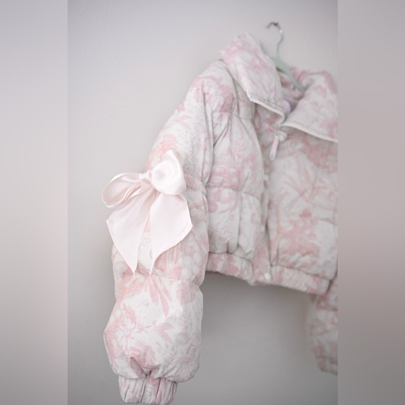 Selkie The Castle Pink Floral Marshmallow Puffer Womens Large Jacket- FreePeople - Picture 7 of 16